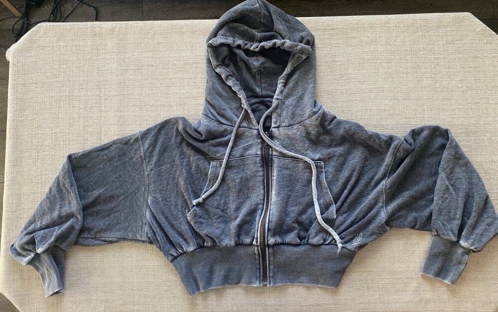 Free People FP Movement Charcoal Grey Acid Wash Crop Zip Hoodie Womens S Oversiz